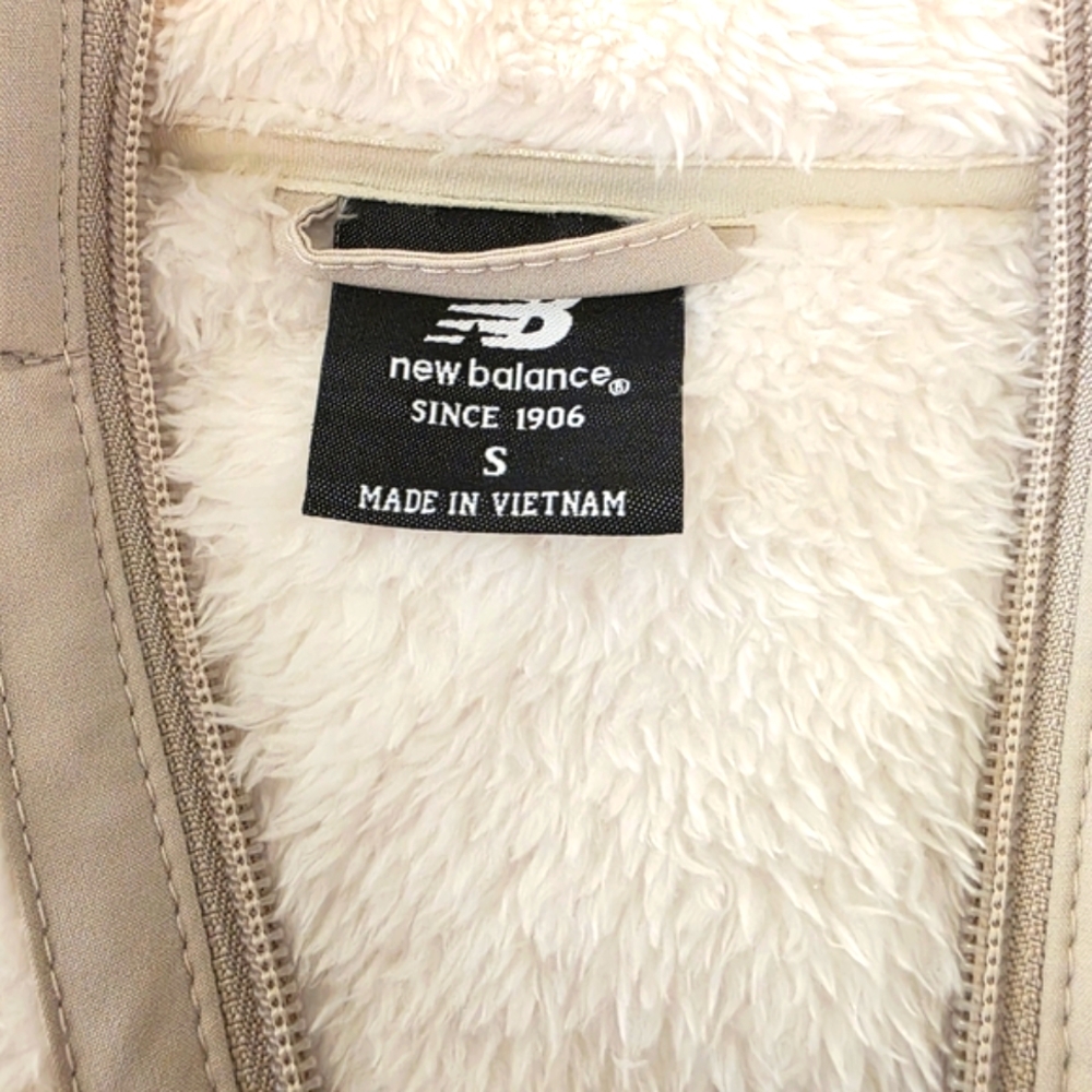 New Balance Cream Sherpa Fleece Pullover 1/4 Zip Cozy Jacket Size Small - Picture 6 of 12
